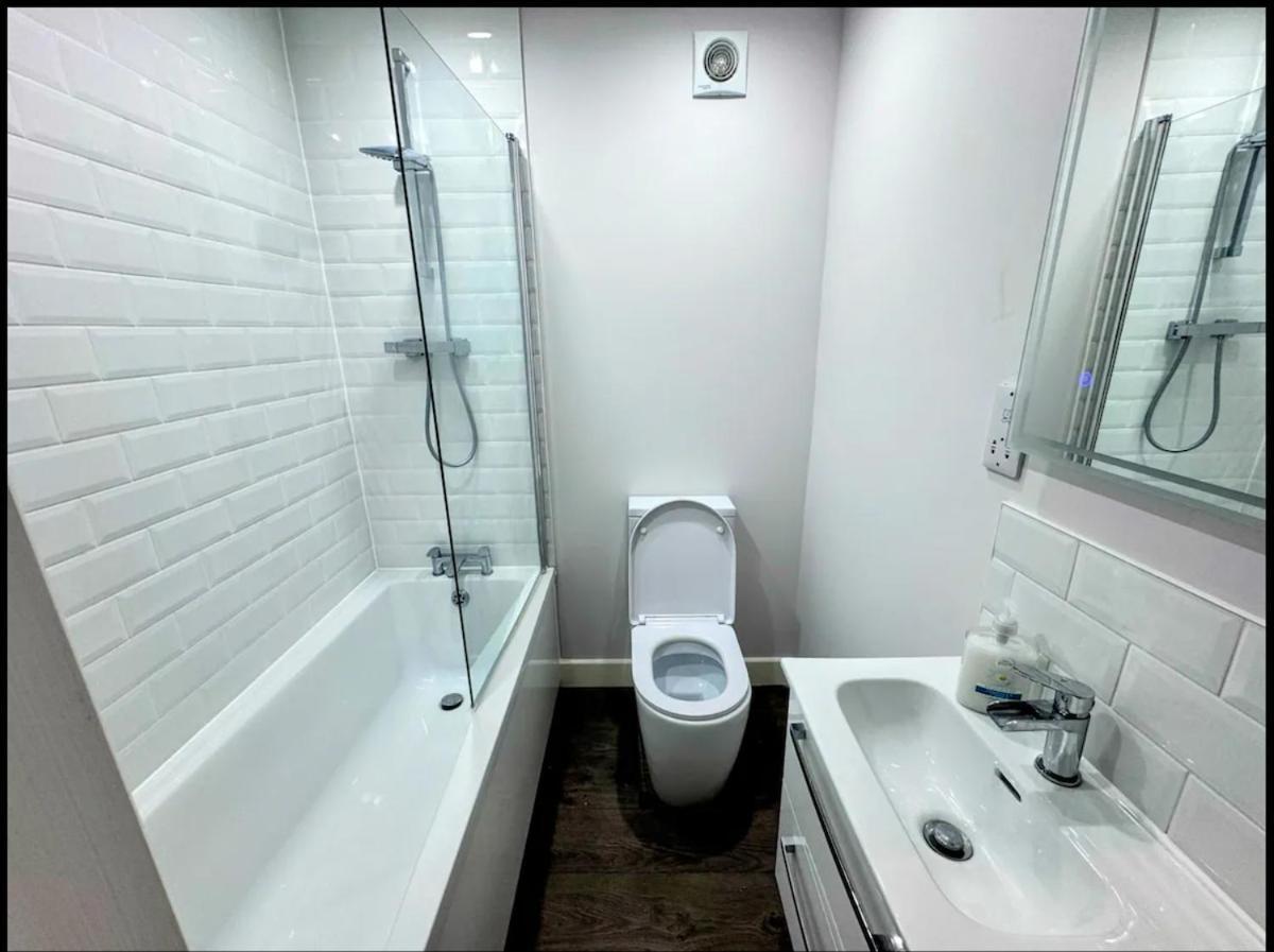 Seaview Luxury With Free Parking And En-suite