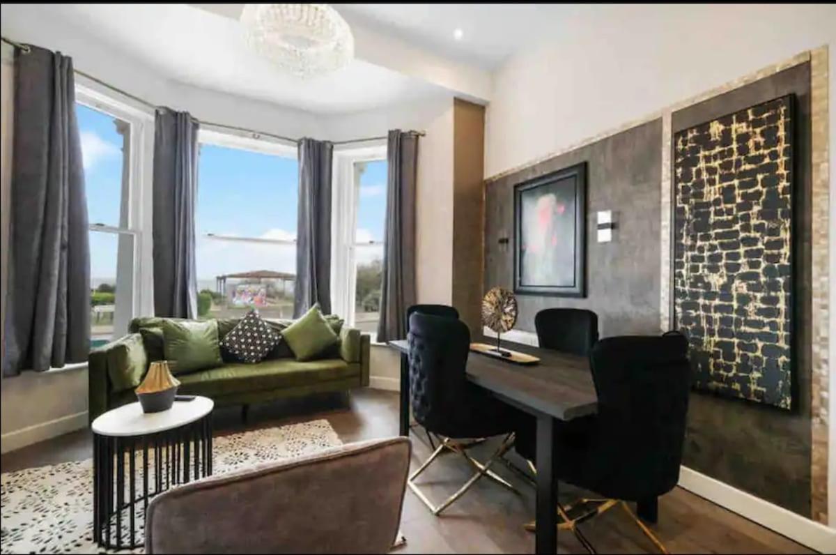 Apartment Seaview Luxury With Free Parking And En-suite Margate
